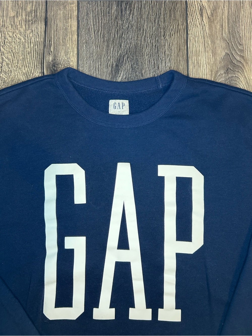 GAP Navy Logo Sweatshirt Large Classic Crewneck Cozy Casual - Picture 4 of 14